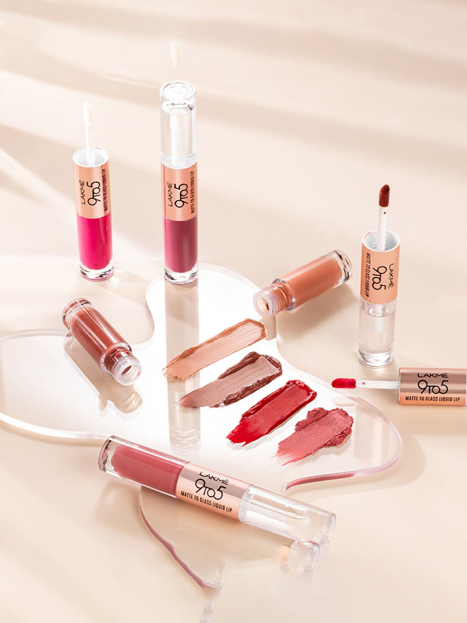 Lakme 9 To 5 Matte To Glass Liquid Lip Bold In Red - 7.6 ml