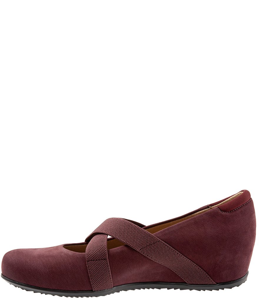 SoftWalk Waverly Hidden Wedge Mary Janes