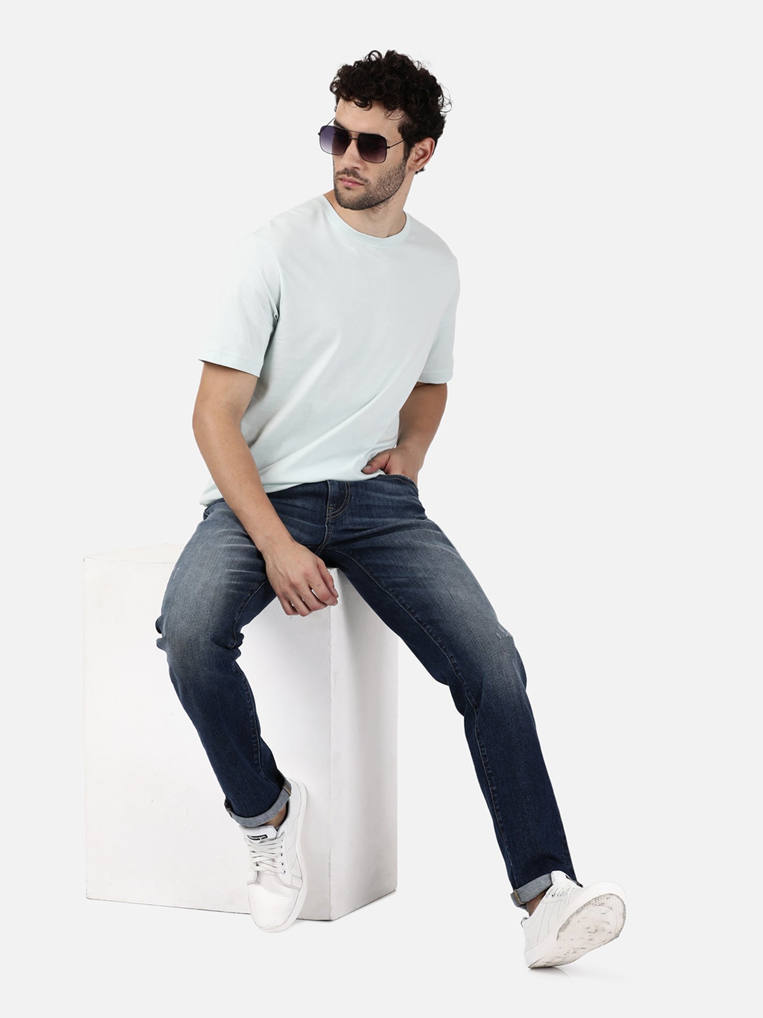 Passion Blue Lightly Washed Jeans