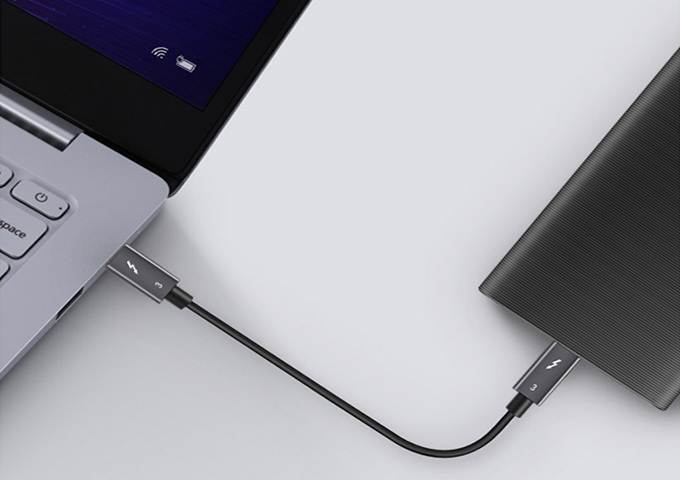 CABLETIME Thunderbolt 3 Cable(2.30ft/0.7m), 40Gpbs 100W 5A, Thunderbolt 3 Certified USB C Cable Compatible with New MacBook Pro, ThinkPad Yoga, Alienware 17 and More