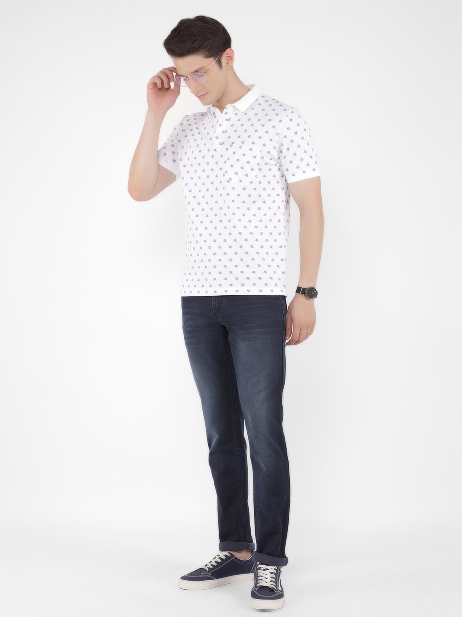 Crimsoune Club White Cotton Slim Fit Floral Print Polo T-Shirt
