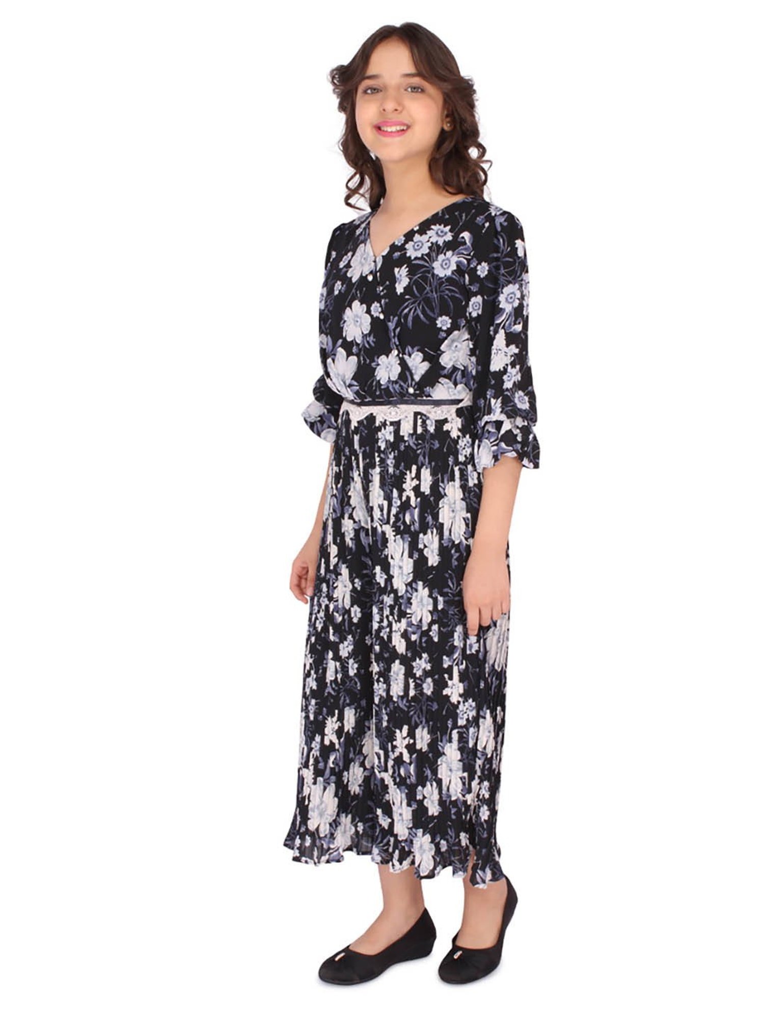 Cutecumber Kids Black Floral Print Jumpsuit