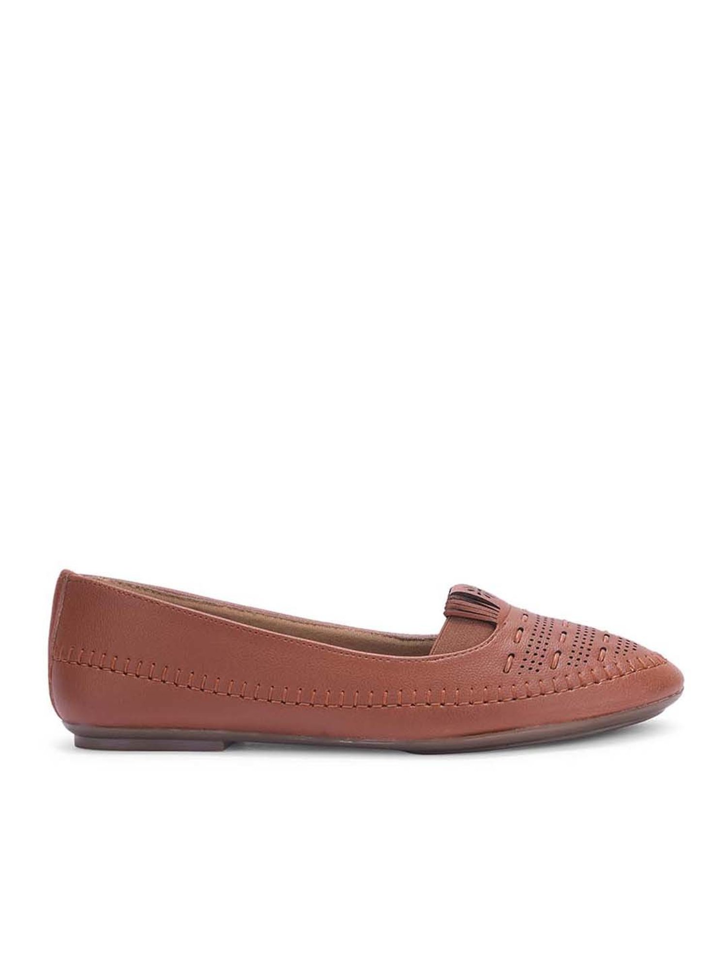 Healers by Liberty Women's Tan Flat Ballets