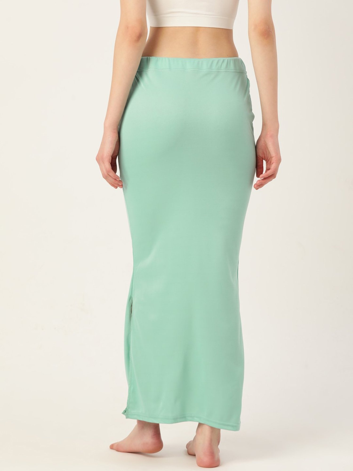 Ms.Lingies Green Plain Saree Shapewear