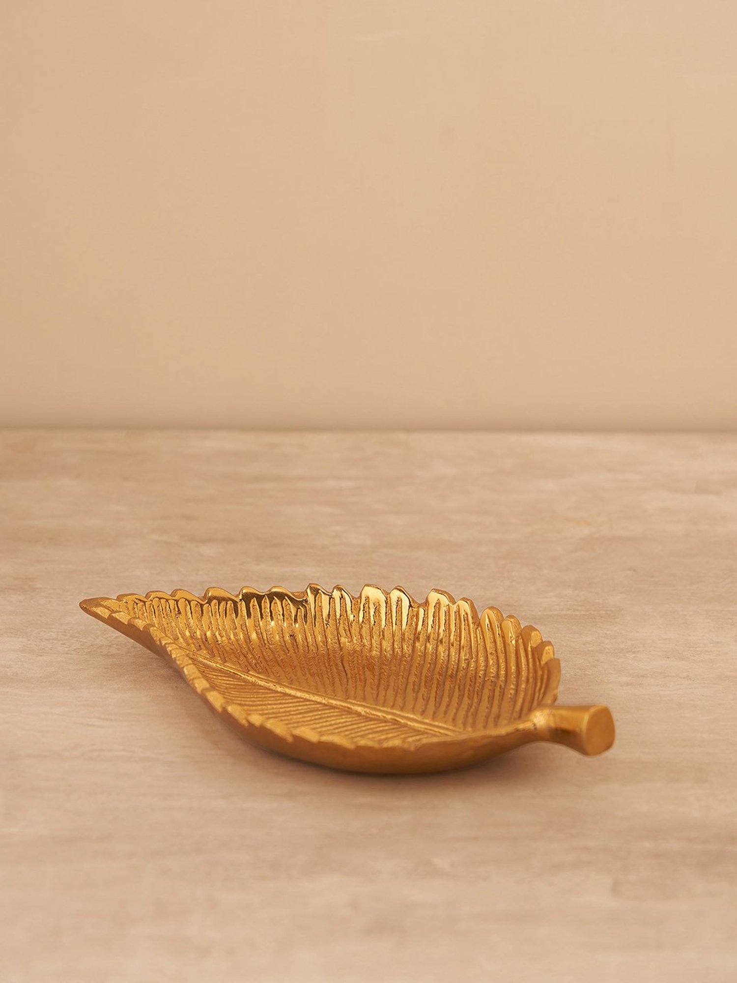 Mikasa Serenity Black Ceramic 20 cm Side Plate