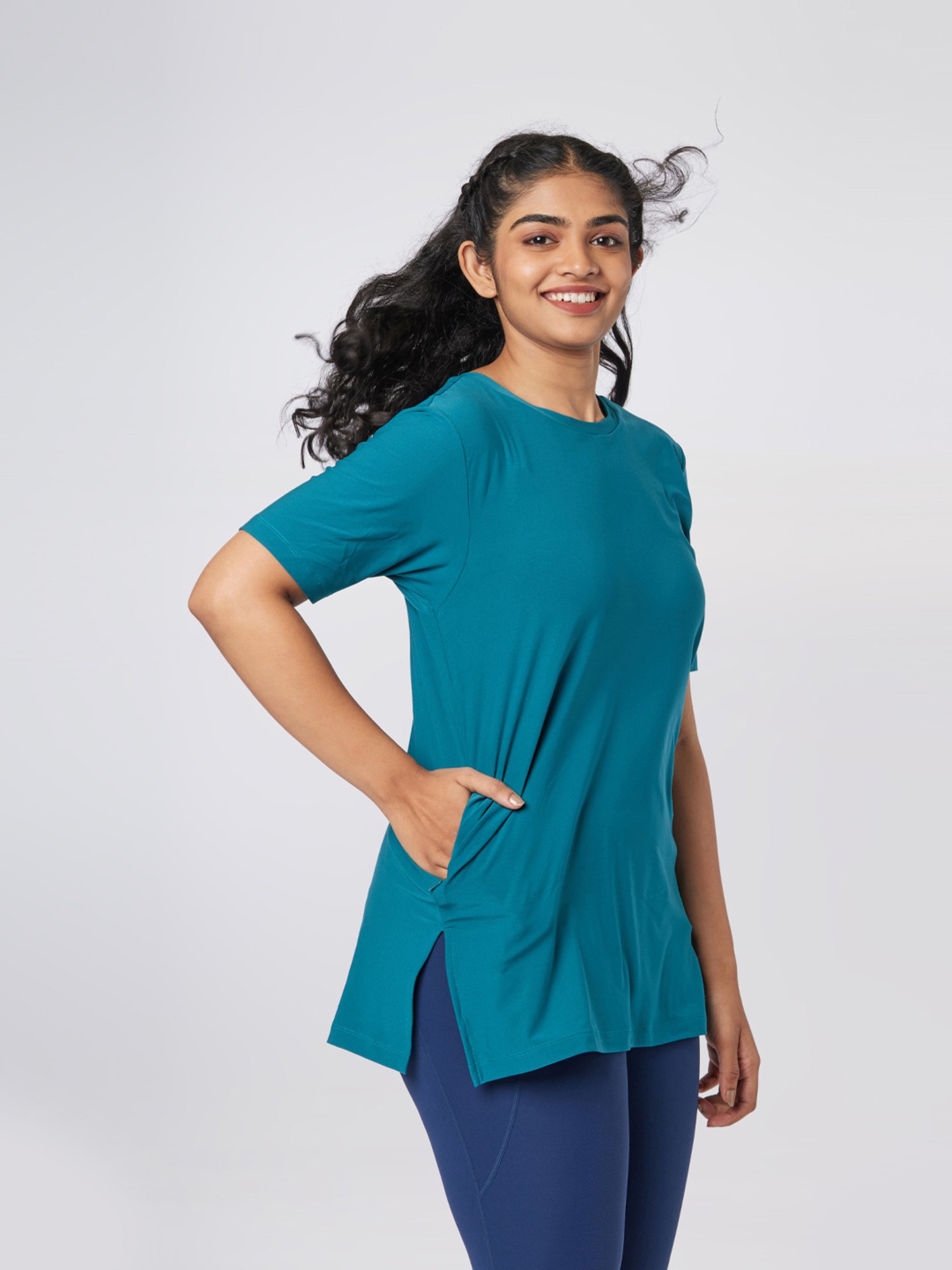 BlissClub Teal The Breezy Kur-Tee