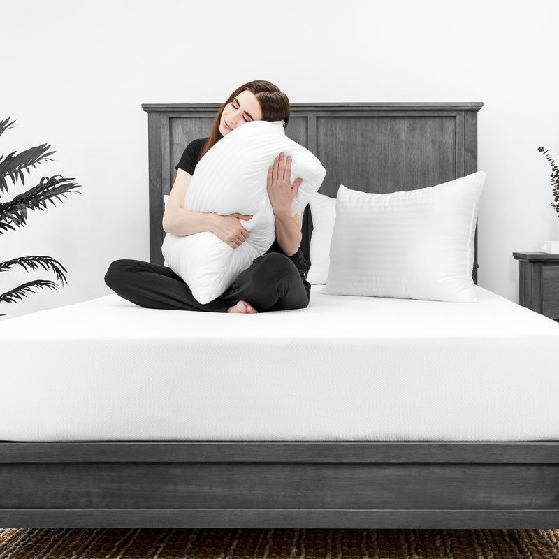 SensorPEDIC Down Alternative Bed Pillow with 300 Thread Count Cotton Cover