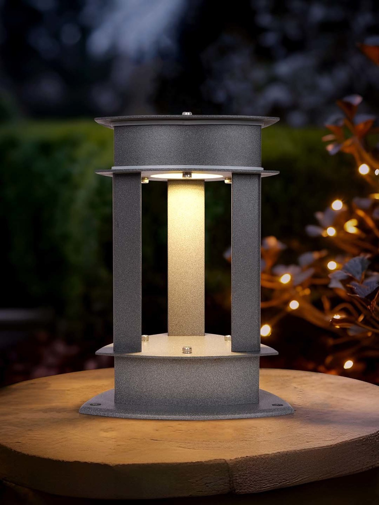 Fos Lighting Reuleaux Triangle Outdoor Gate Light with Warm White LED