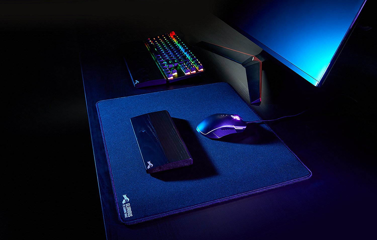 Glorious High Quality Gaming Mouse Mat / Pad - Thick , Large, Stitched Edges, 2mm thick Mousepad | 11"x13"x0.08" , Smooth cloth surface,Non-slip rubber base, Anti-Fraying stitched