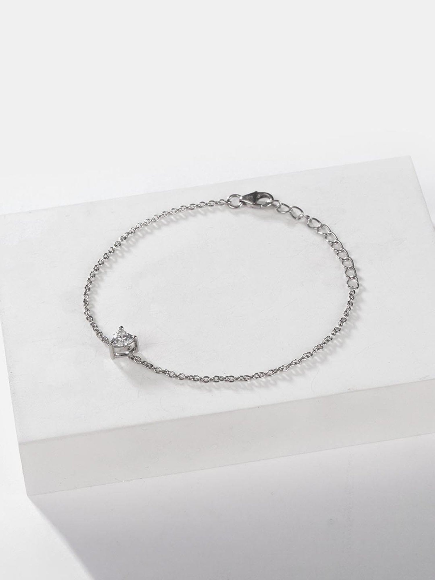 Shaya 92.5 Sterling Silver Adore You Heart Bracelet for Women