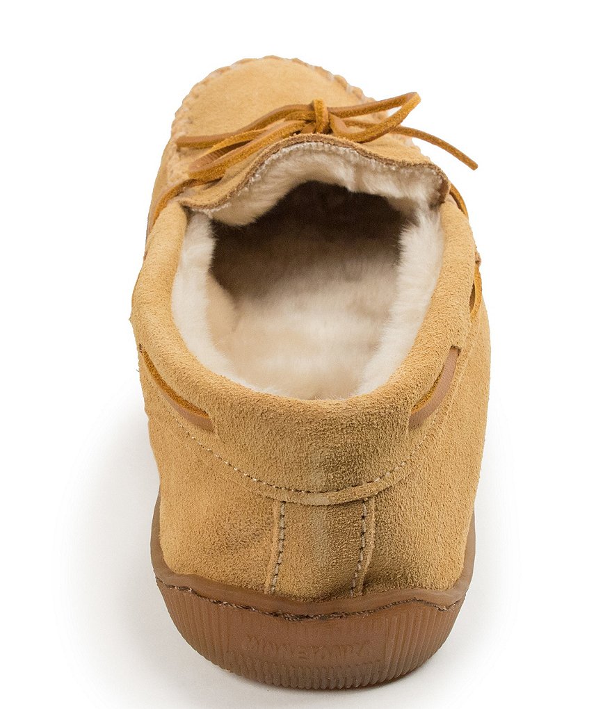 Minnetonka Men's Suede Pile Lined Hardsole Slipper