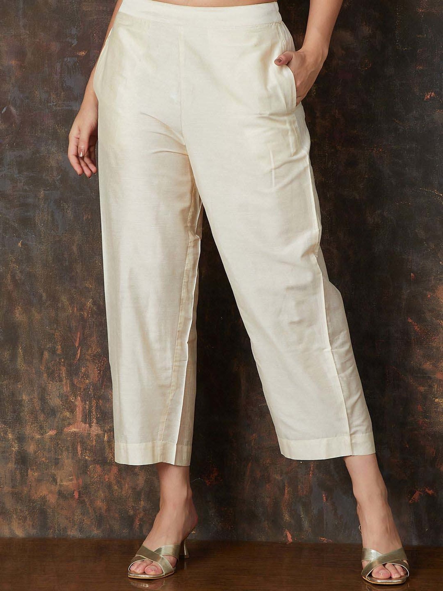 Melange by Lifestyle Off-White Embroidered Kurta Pant Set With Dupatta