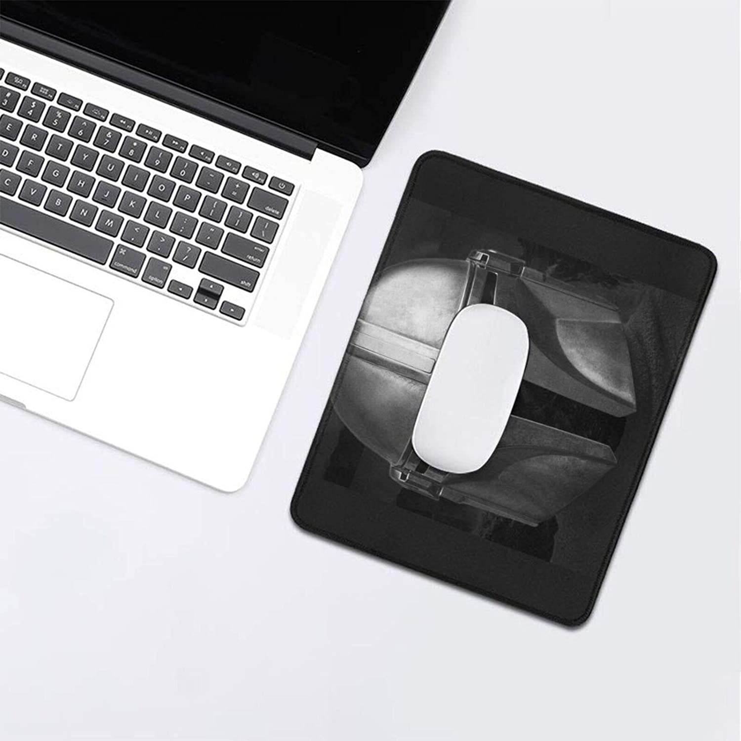 ISWOHJzzz The Mandalorian Polyester Rubber Bottom Mouse pad,Mouse pad with Stitched Edges,Suitable for Computers,laptops and Offices 7 x 8.6 in