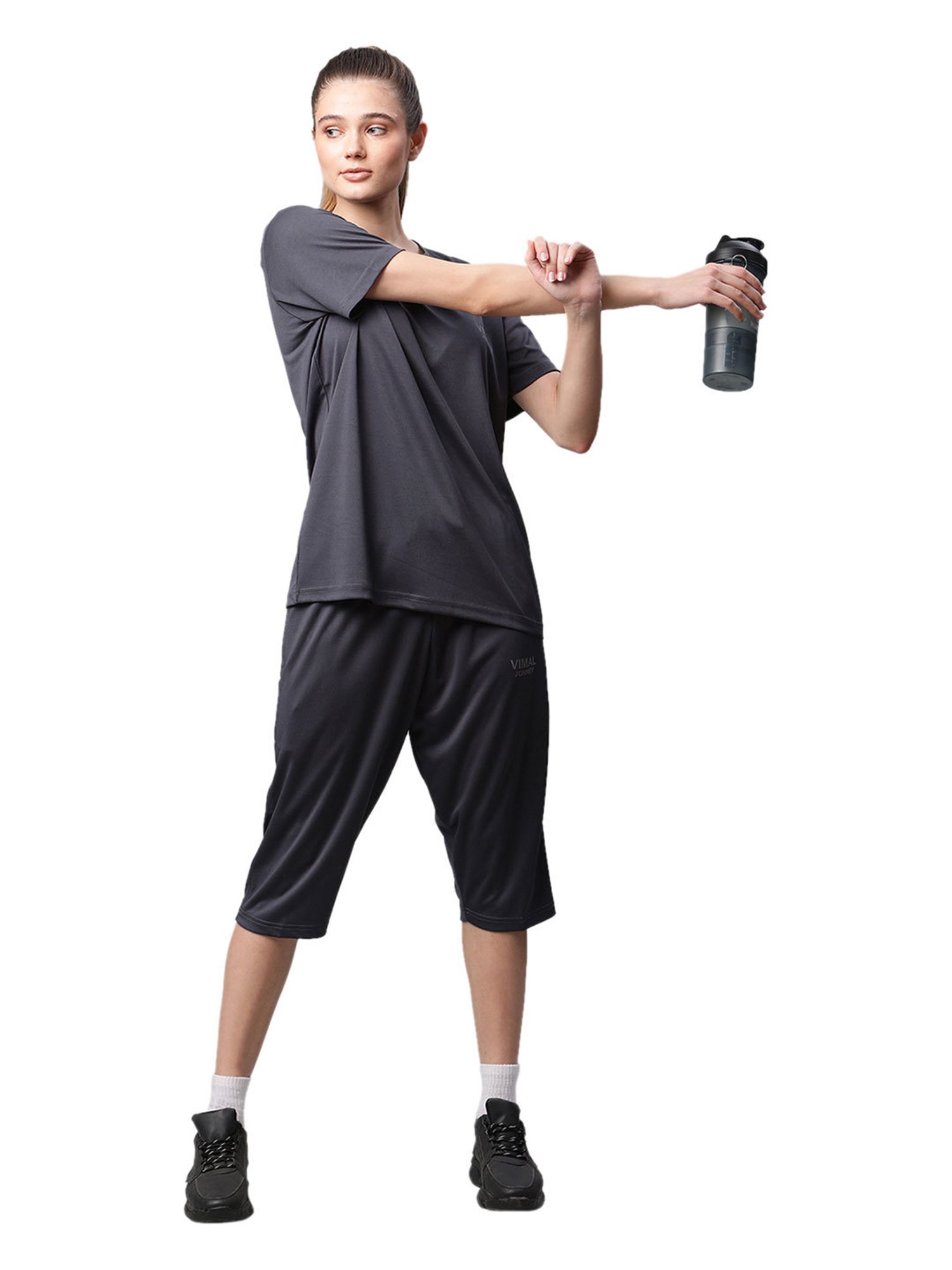 KENDALL + KYLIE Black High Rise Capris