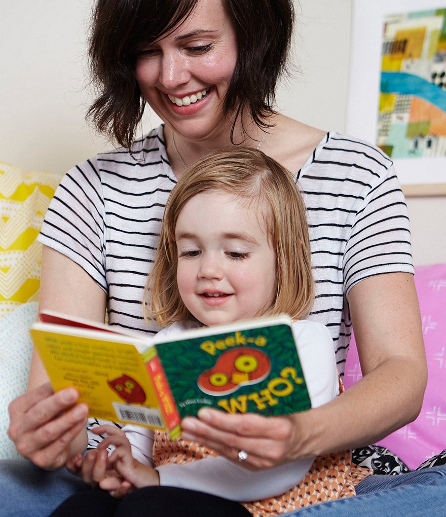 Chronicle Books Kid Peek-A-Who Book