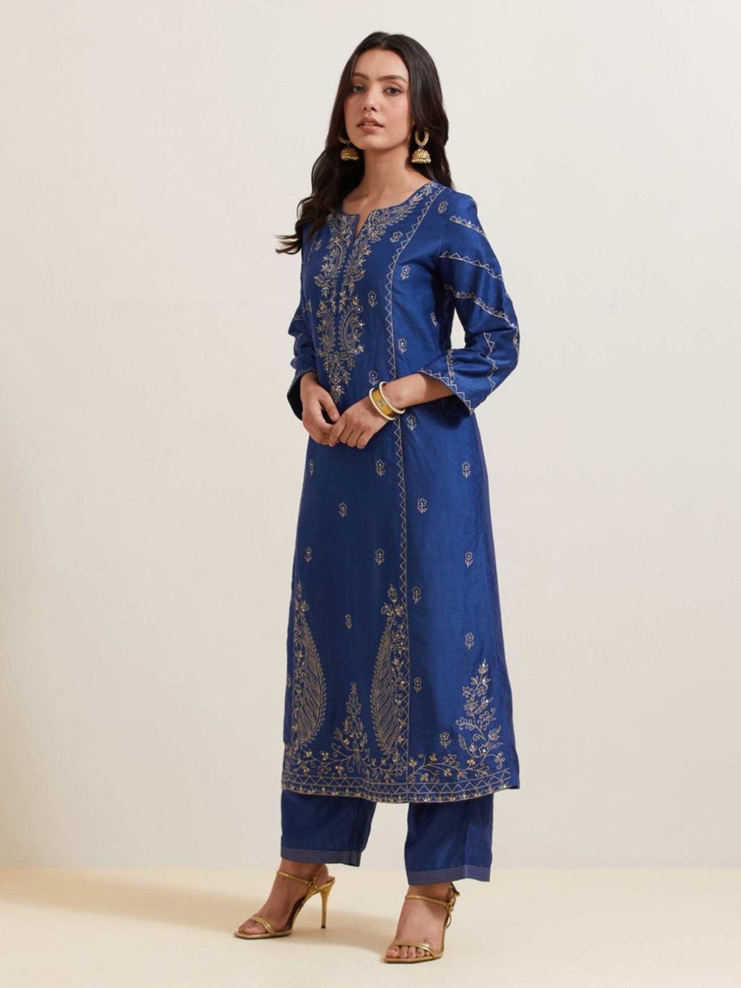Priya Chaudhary Blue Afreen Embroidered Chanderi Silk Kurta with Pants