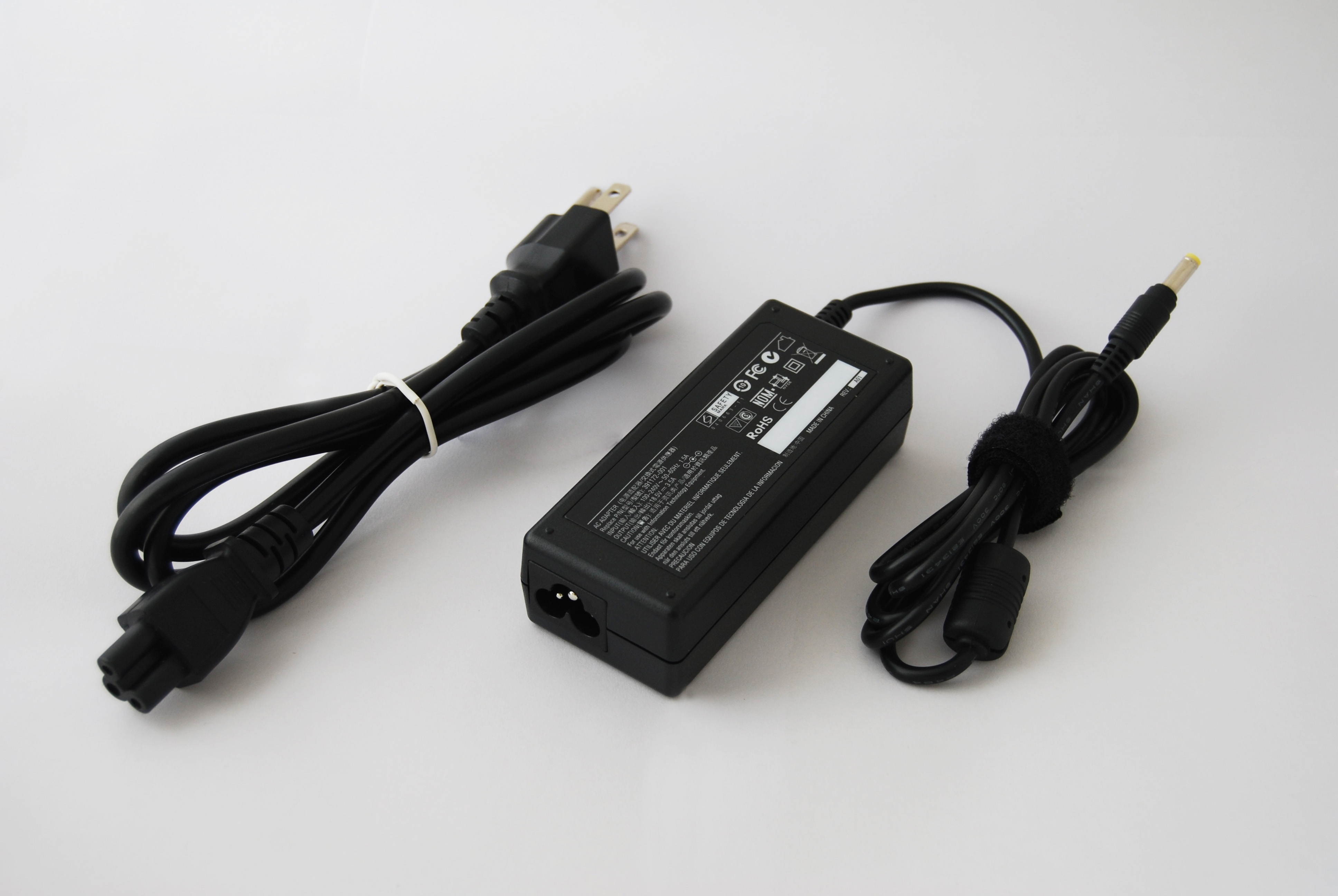Superb Choice&reg; 65W Adapter Compatible with HP Pavilion DV1000 DV2500 DV4000 DV6500 DV6600 DM3 DM3t Series