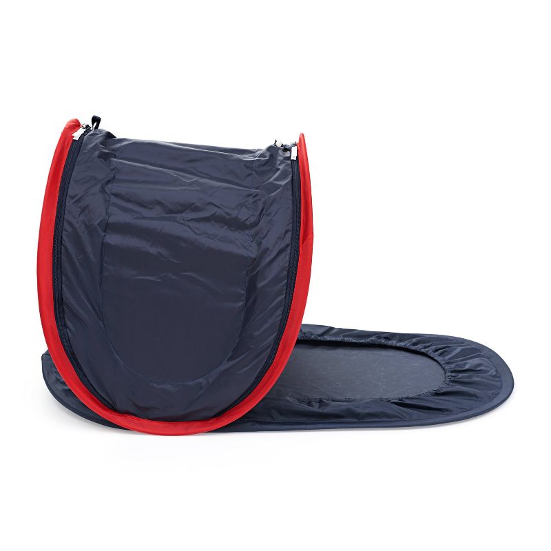 Simmons Kids' Silent Auto Gliding Deluxe Bassinet - Embossed Paisley