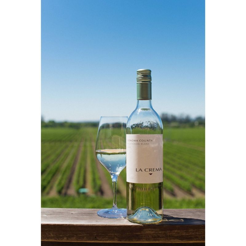 La Crema Sauvignon Blanc White Wine - 750ml Bottle