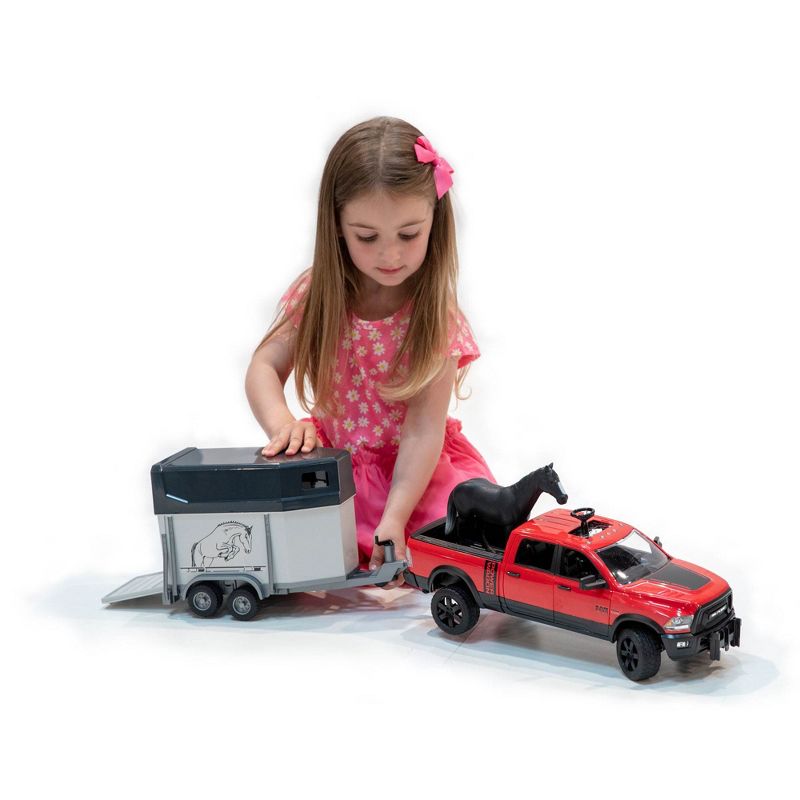 Hollywood Rides Stranger Things 1:24 Diecast - 1979 Chevy Camaro with Coin