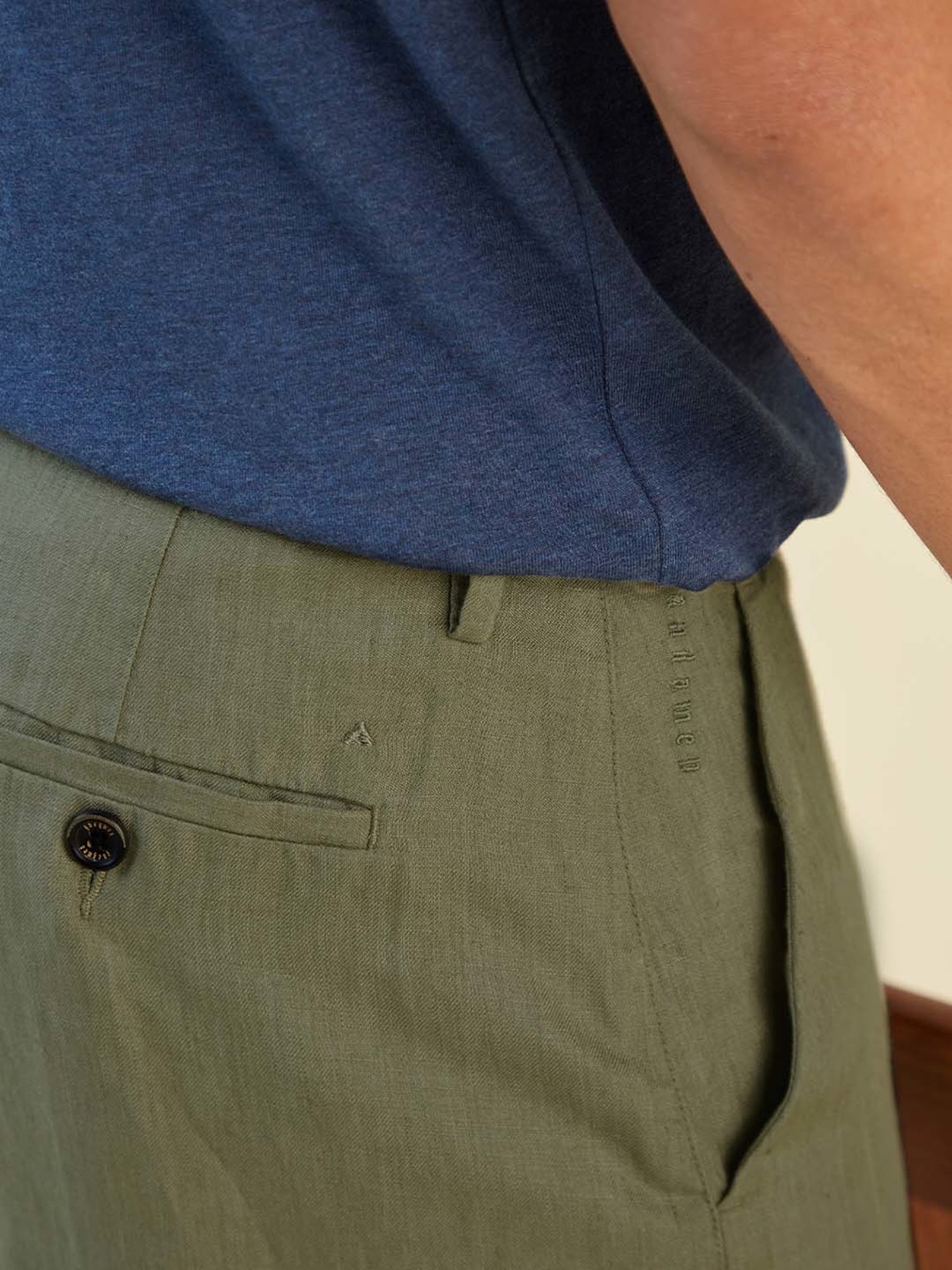 Andamen Green Regular Fit Shorts