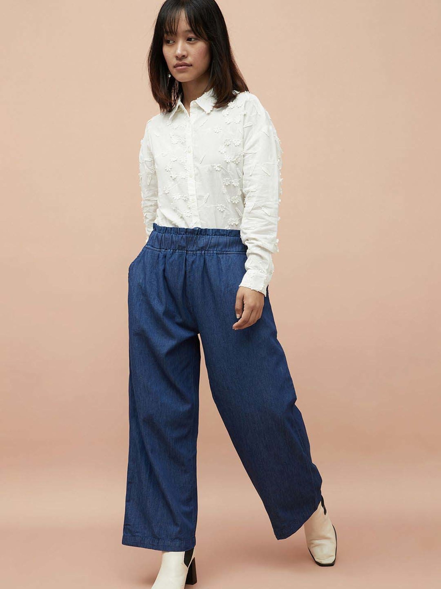 KENDALL + KYLIE Black Mid Rise Bootcut Pants