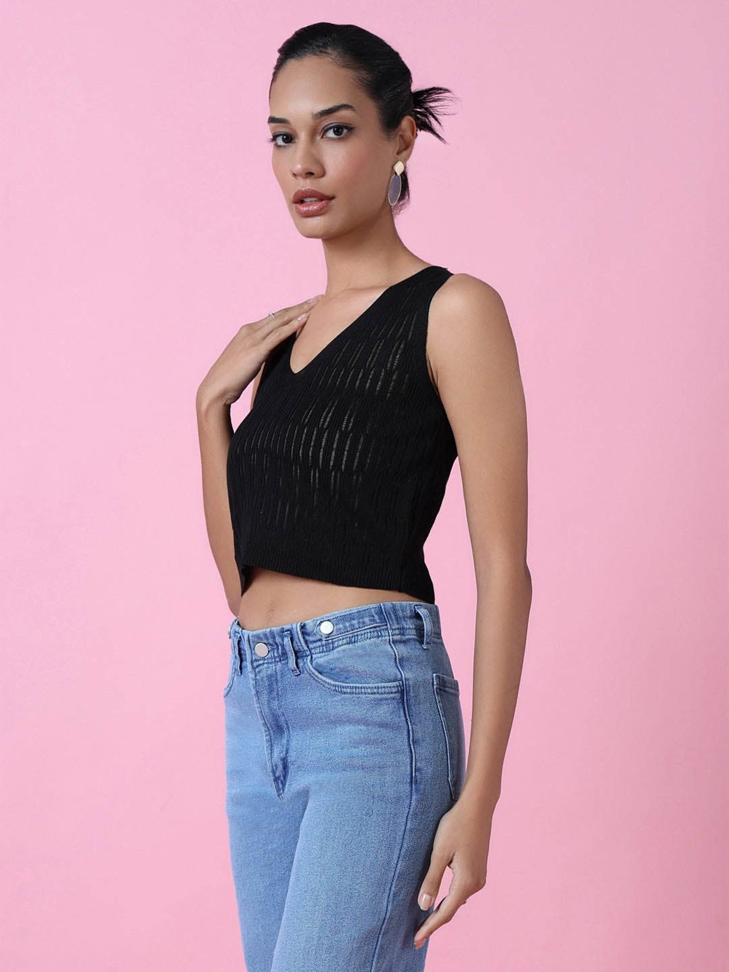 SHOWOFF Black Regular Fit Crop Top