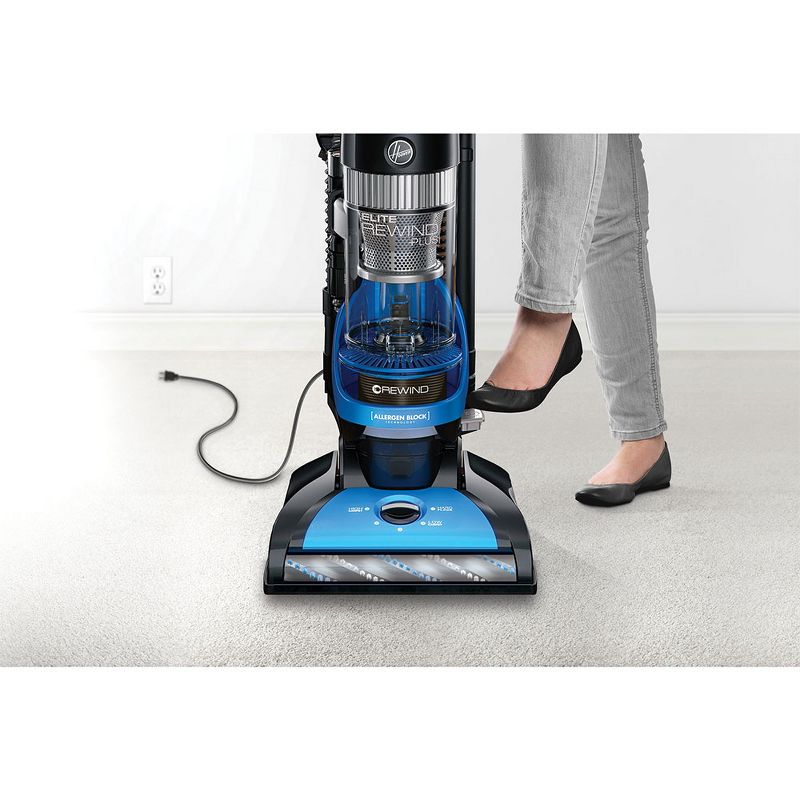 Hoover UH71200 Elite Rewind Plus Upright Vacuum Cleaner (Certified Refurbished)