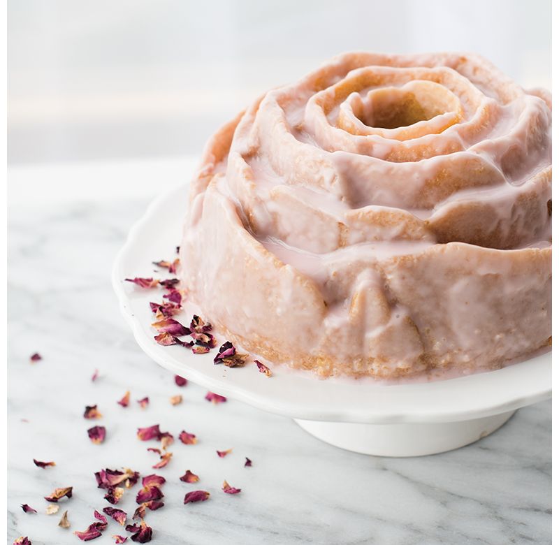 Nordic Ware Rose Cast Aluminum Bundt Pan