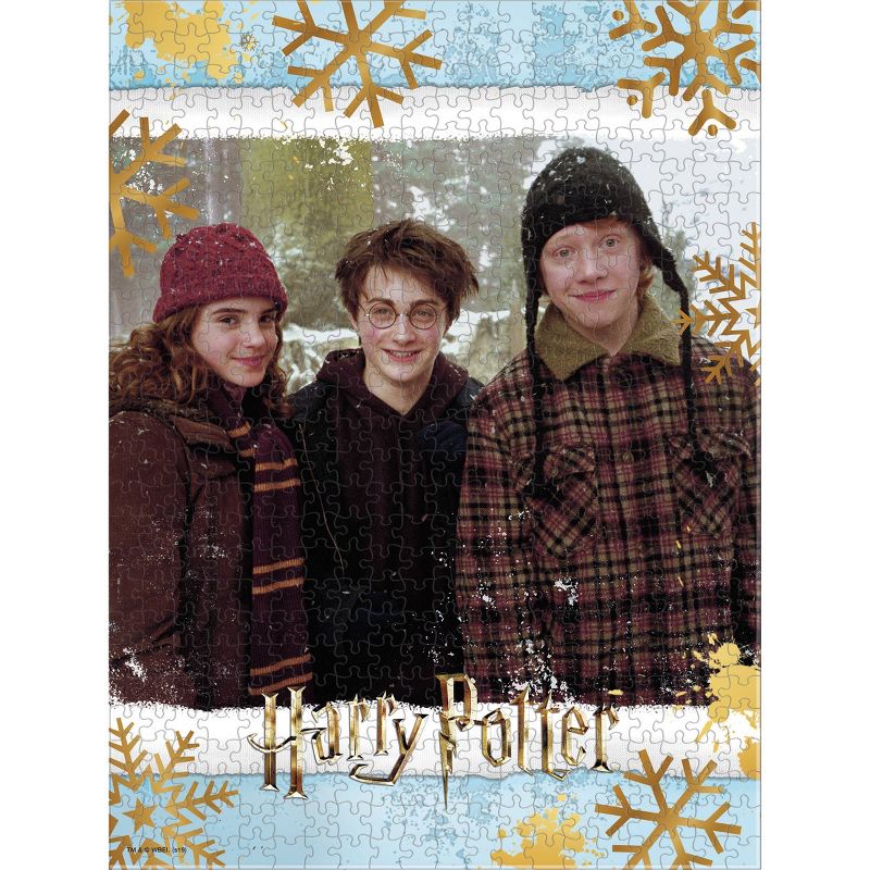 USAopoly Harry Potter: Christmas at Hogwarts Jigsaw Puzzle - 550pc