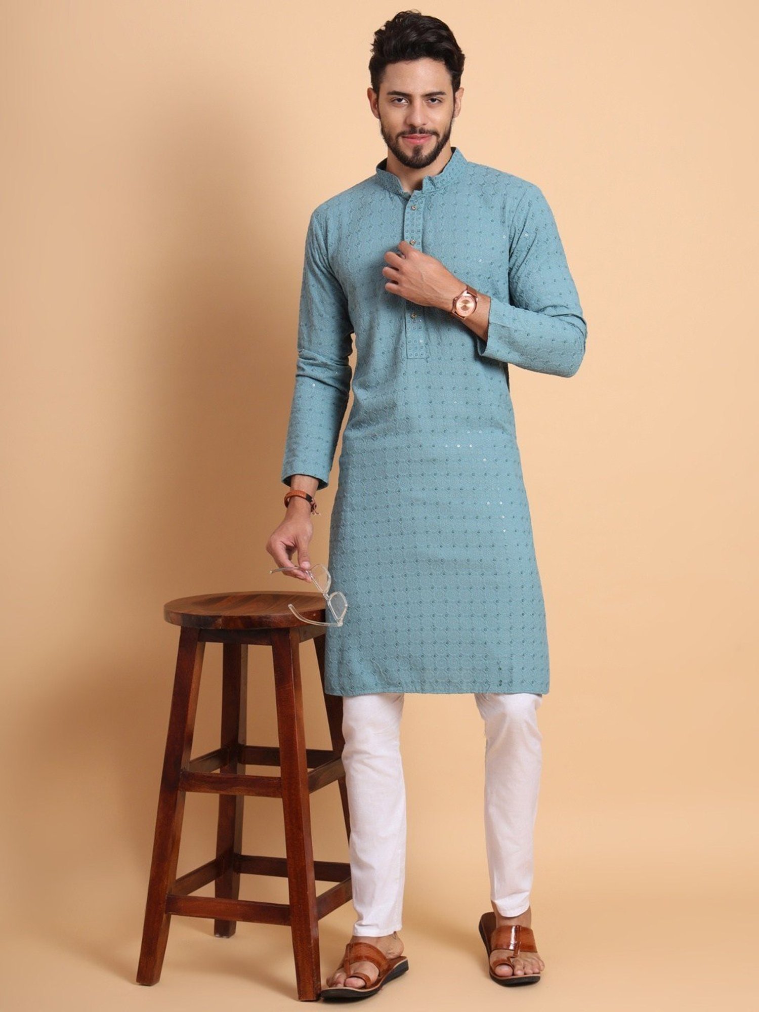 SWAGG INDIA Blue Regular Fit Embroidered Kurta