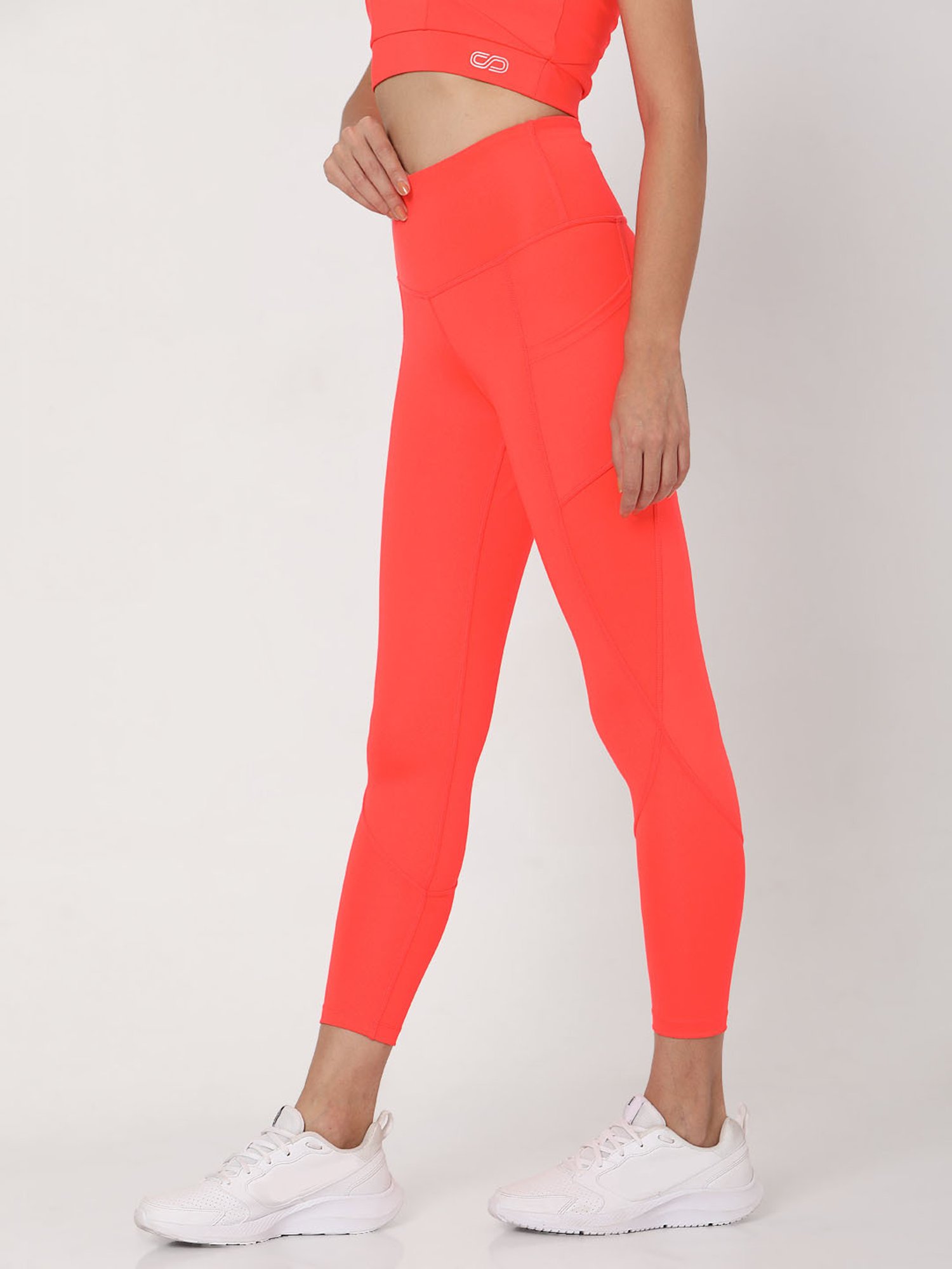 SILVERTRAQ Coral Relaxed Fit Leggings