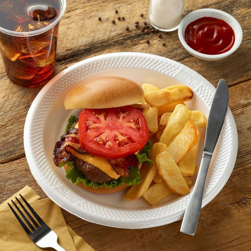 Hefty Deluxe Extra Strong & Deep Disposable Plates - 18ct