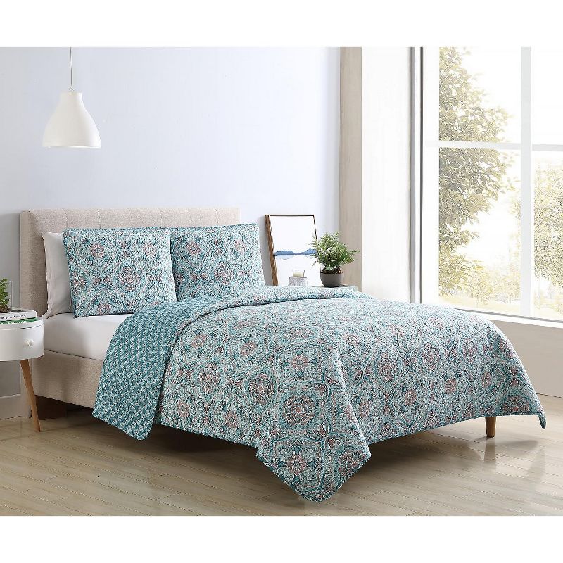 VCNY Home Emilia Reversible Medallion Quilt Set - Blue 3 Piece King