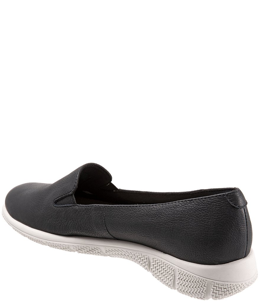 Trotters Universal Leather Slip-Ons