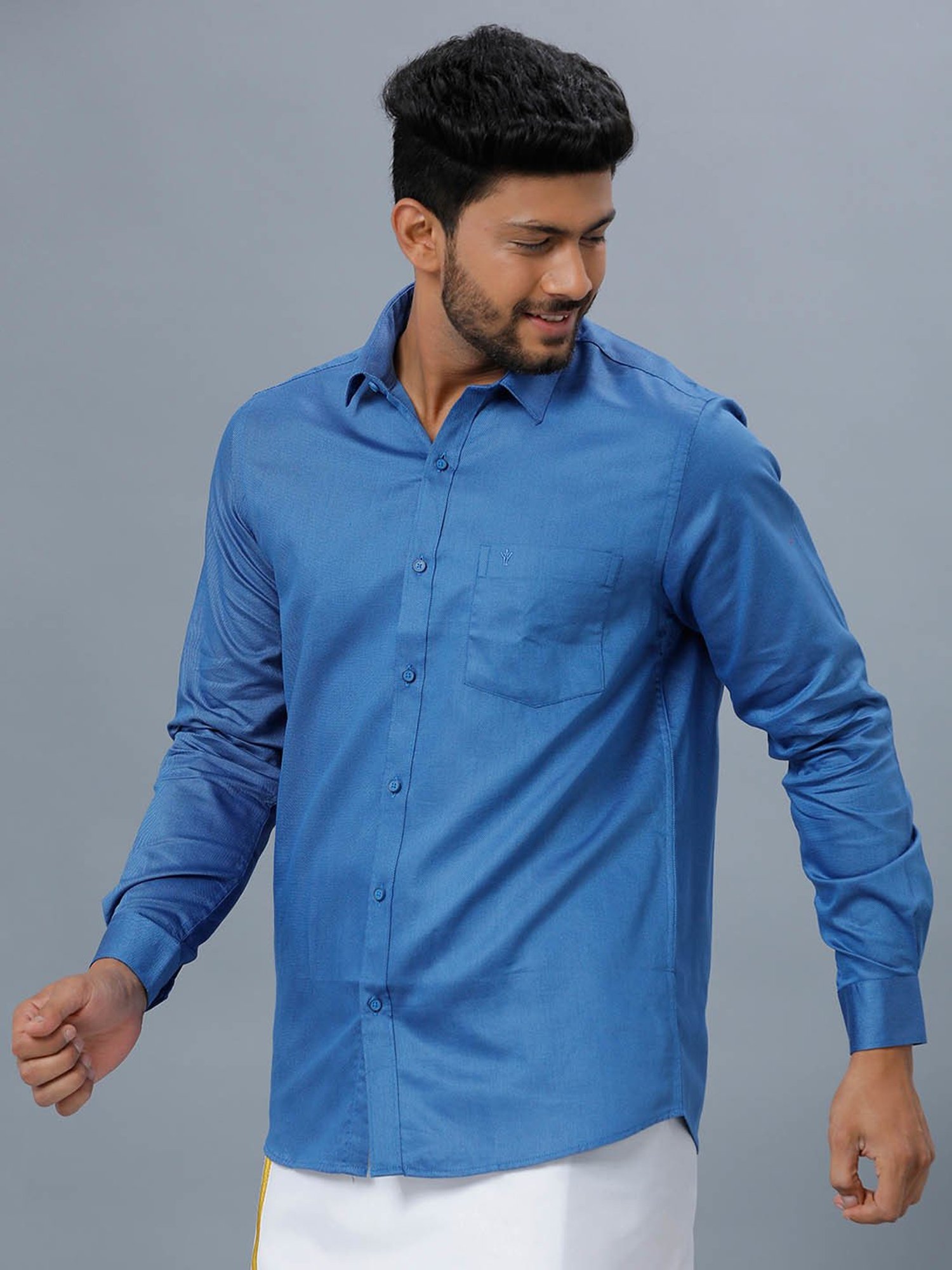 Ramraj Blue Cotton Regular Fit Shirt