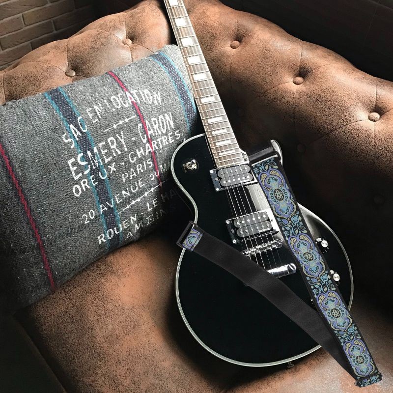 Korg XE20SP 88 Key Digital Ensemble Piano Bundle with Knox Gear Piano Bench