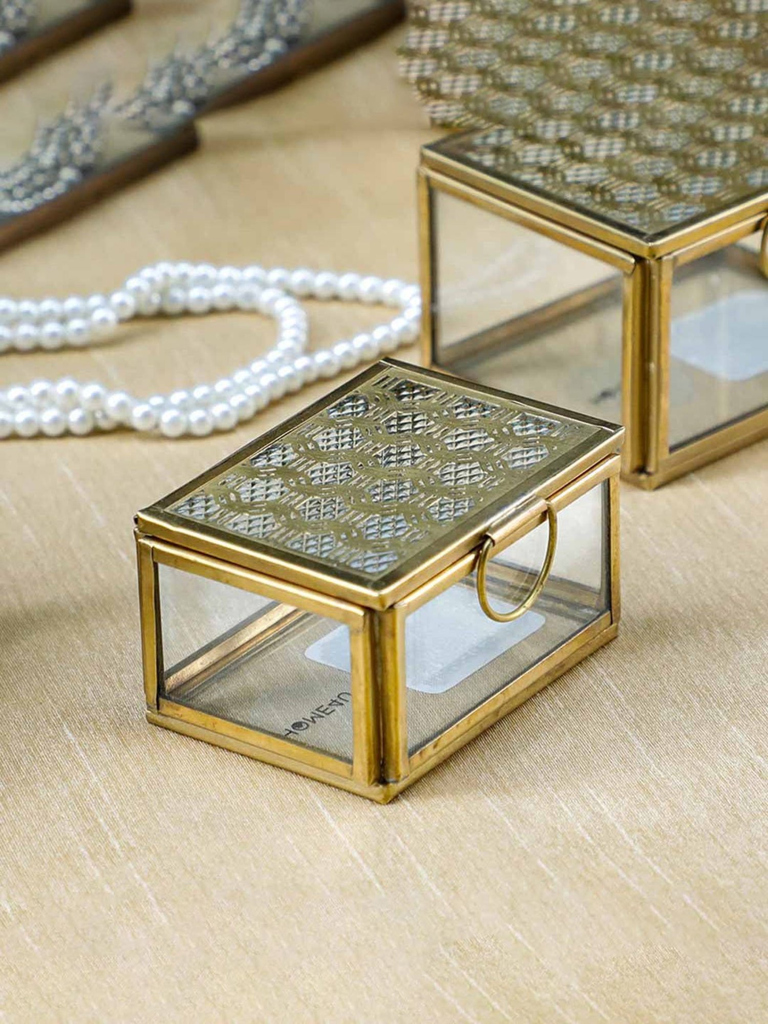 Home4U Gold Glass Small Kaori Antique Box