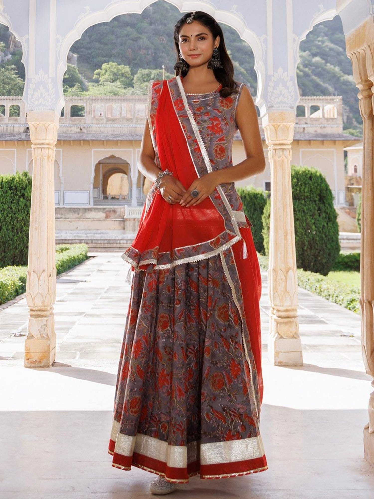 Geroo Jaipur Grey-Orange Pure Cotton Hand Block Printed Skirt Set