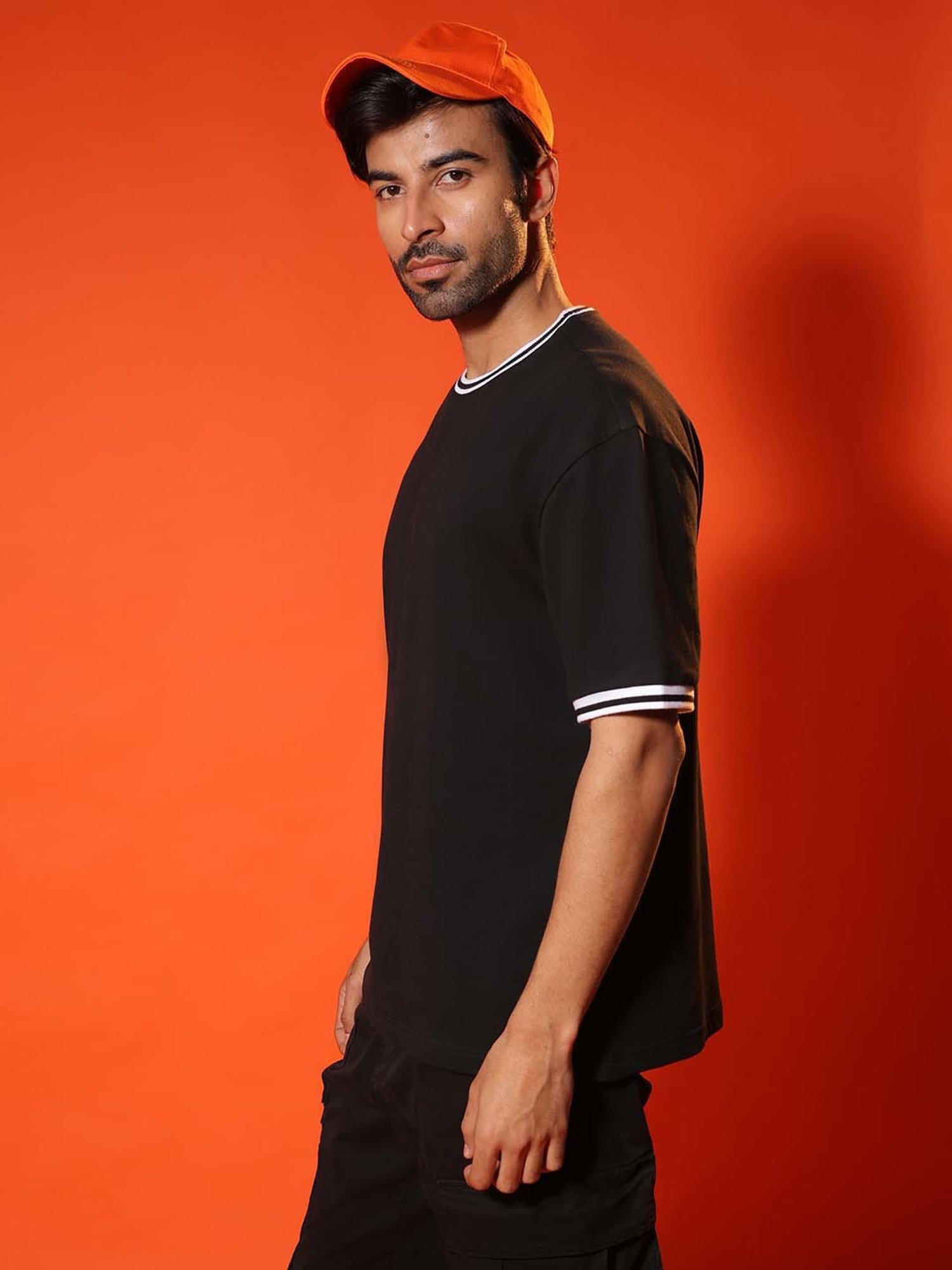 SUBTRACT Black Regular Fit Cotton Oversized Crew T-Shirt