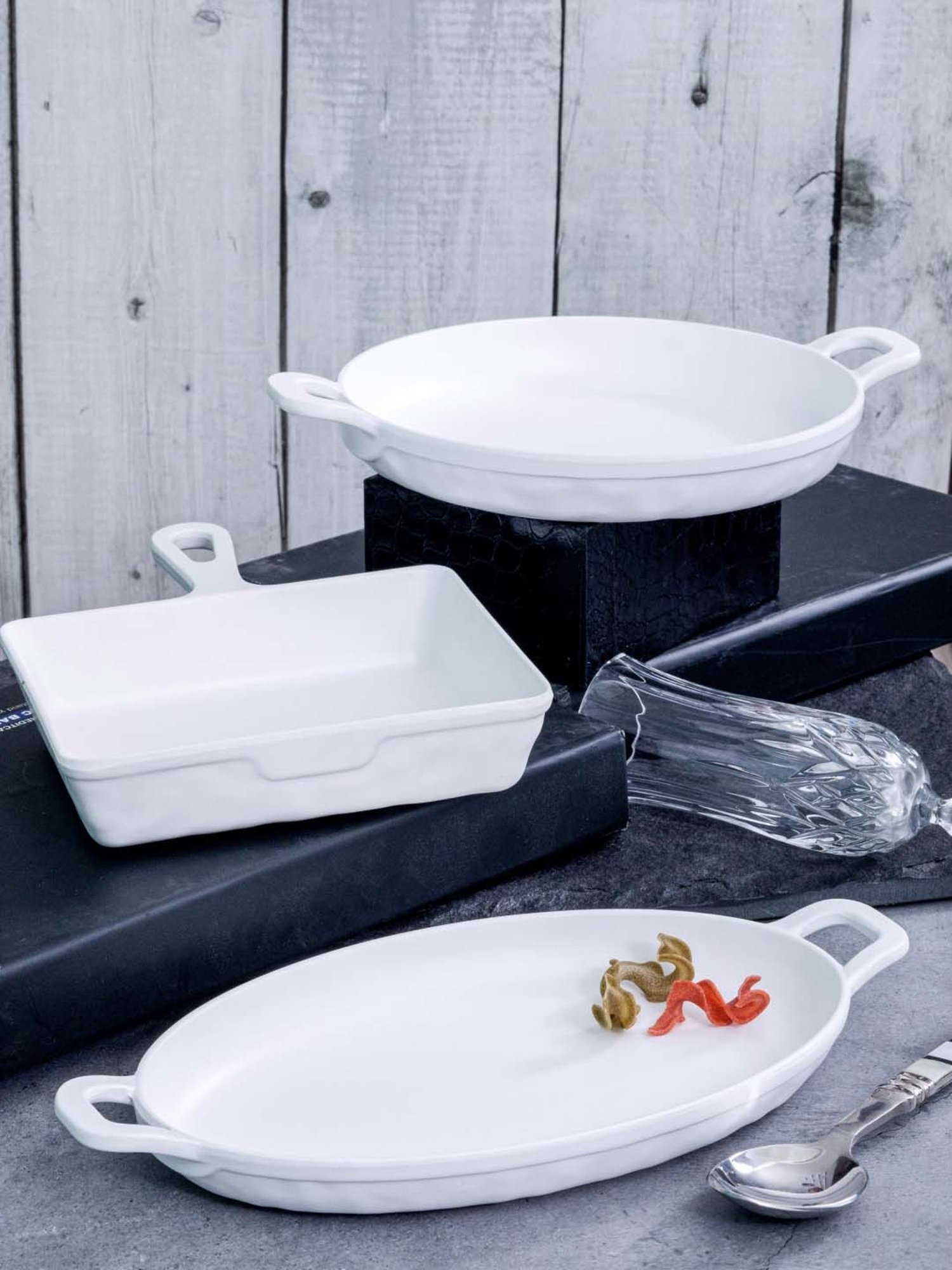 Servewell Servo White Melamine 3 Serving Platters With Handle