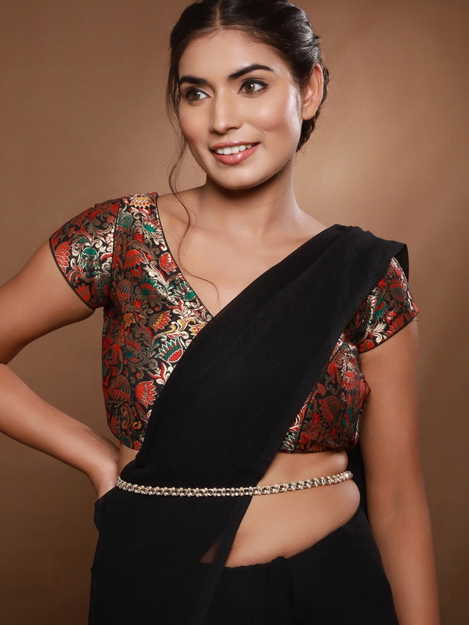 Aatmana Royal Golden Kundan Waist Belt