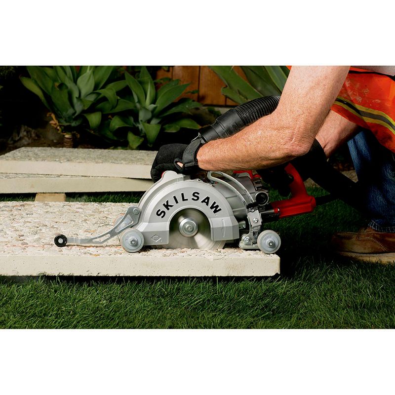 SKILSAW SPT79-00 MeduSaw 7 in. Worm Drive Concrete