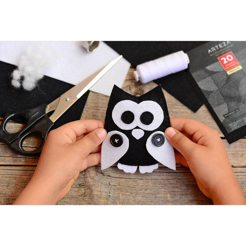 Arteza Adhesive Felt Fabric Sheets, Black, 8.3"x11.8" - Set of 20 (ARTZ-8669)